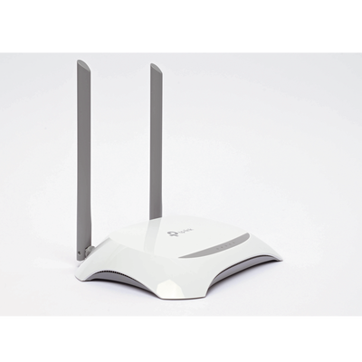 Router Inalámbrico para WISP con Configuración de fábrica personalizable, 2.4 GHz, 300 Mbps, 4 Puertos LAN 10/100 Mbps, 1 Puerto WAN 10/100 Mbps, control de ancho de banda - Image 2