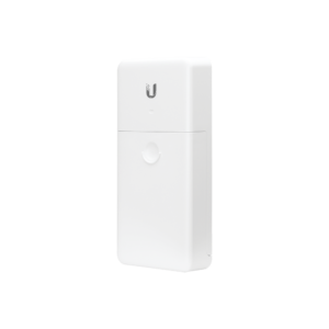 Switch PoE 24 V de Paso para Exterior con 4 Puertos Gigabit (1 PoE In, 3 PoE Out) NanoSwitch